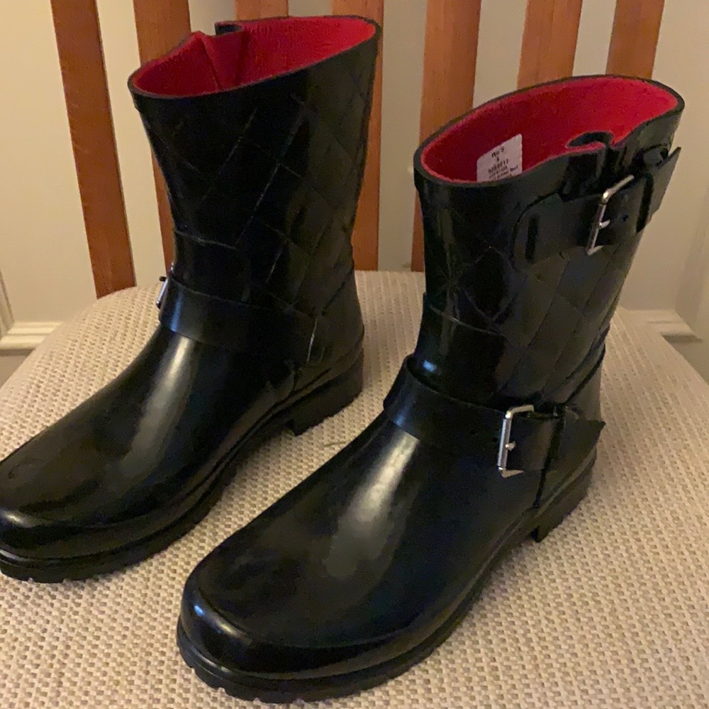 Sperry Rain Boots size 8